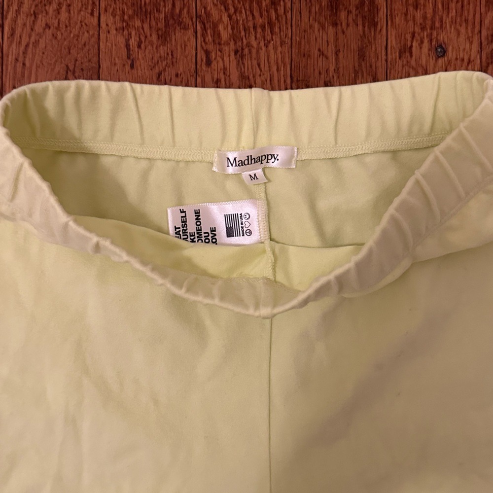 Mad happy biker shorts size medium